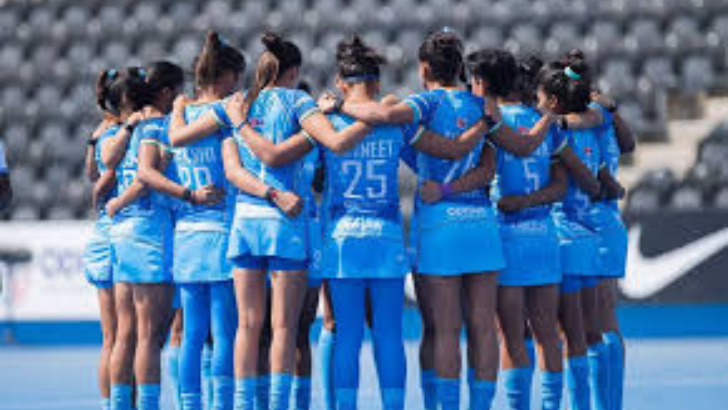 https://salarnews.in/public/uploads/images/newsimages/maannewsimage15062025_202112_indian women hockey.png